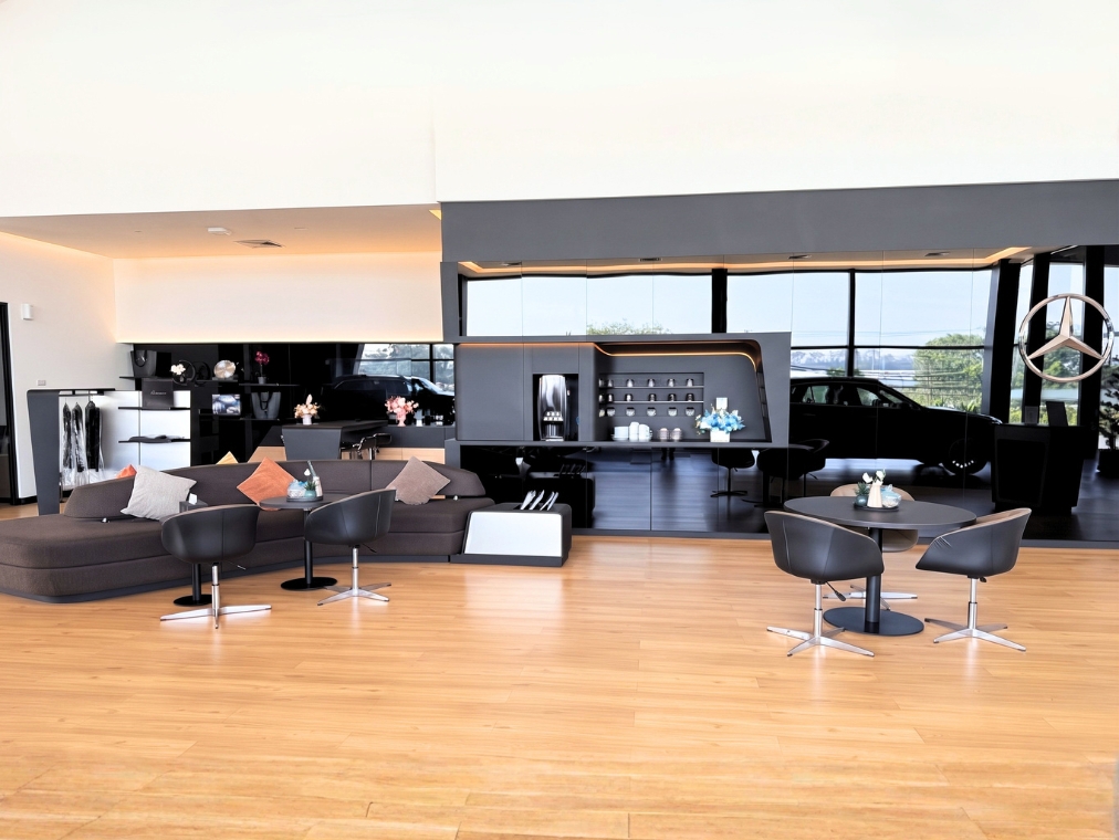 Showroom (Display Area)