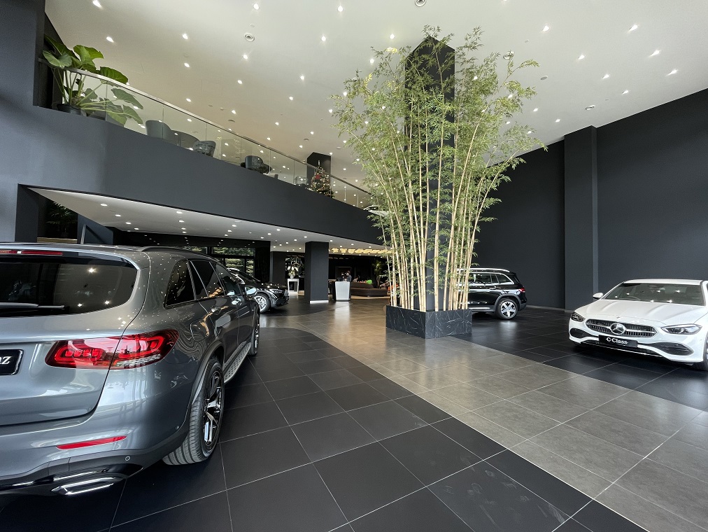 Showroom (Display Area)